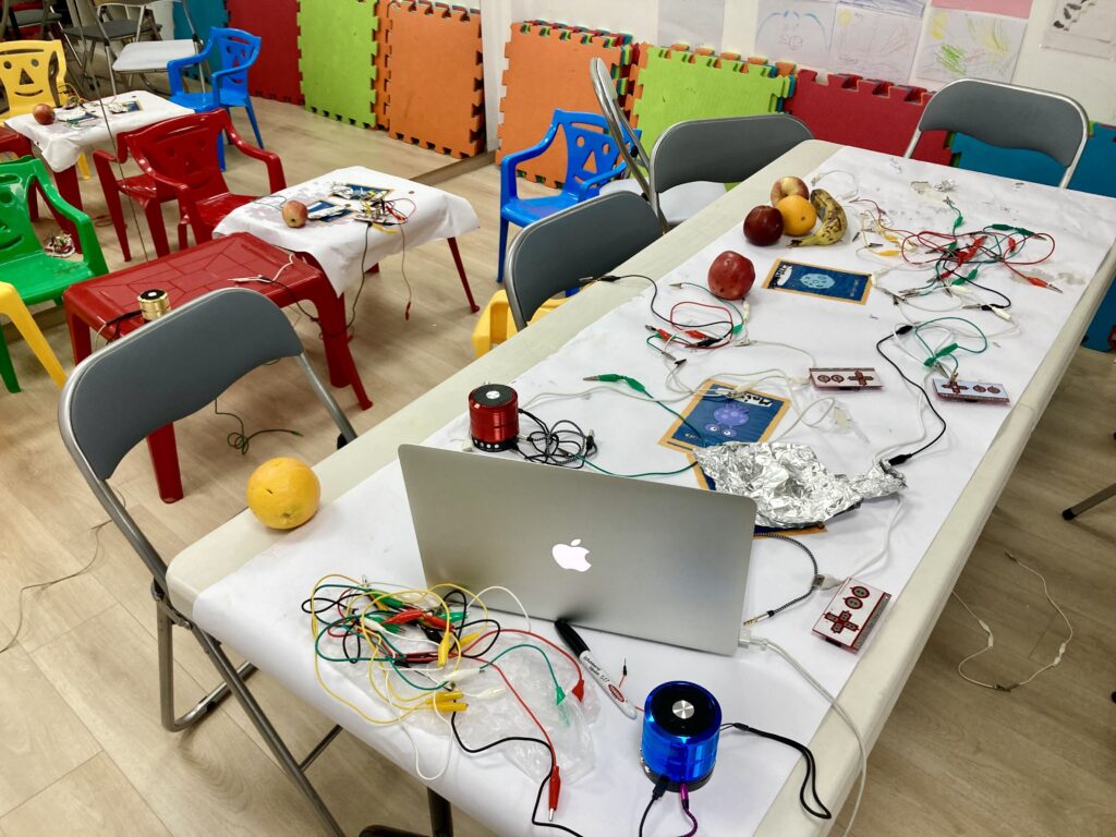 Photo – Interactive fruit music workshop – 2566